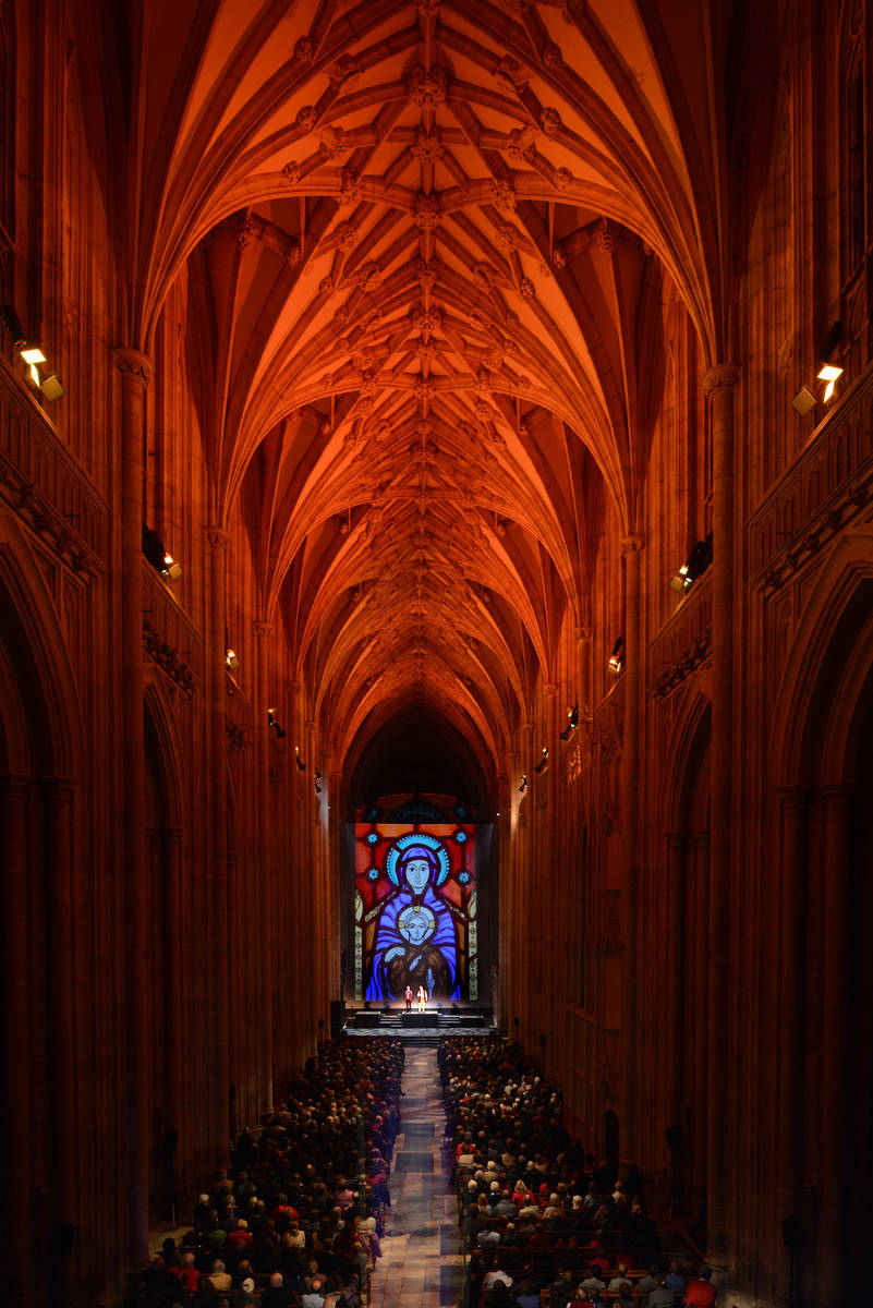 standing outlander dancer